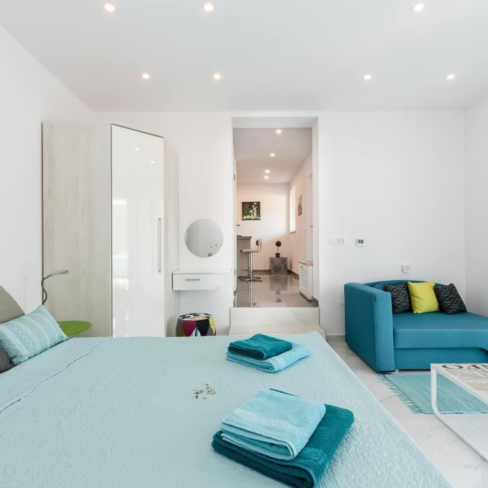 Apartment Mirella Rabac Buitenkant foto
