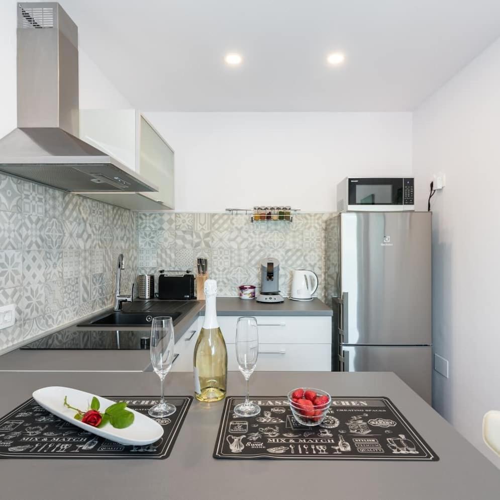 Apartment Mirella Rabac Buitenkant foto