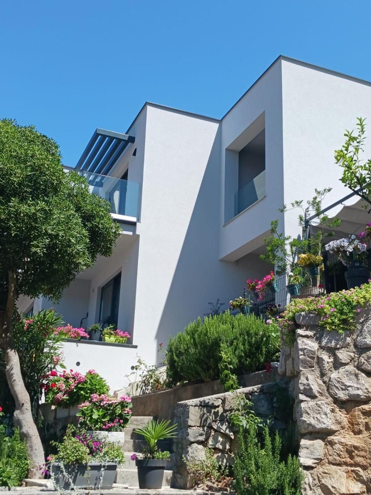Apartment Mirella Rabac Buitenkant foto
