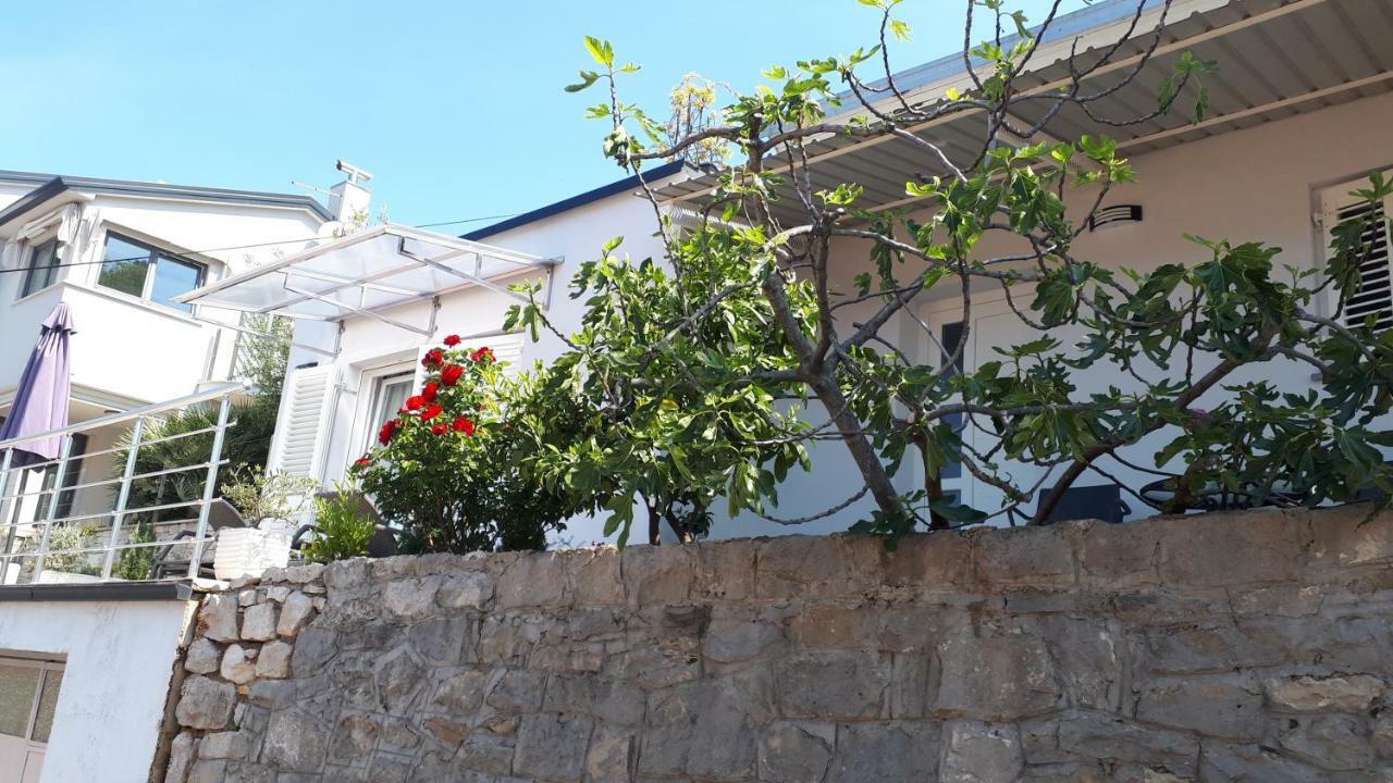 Apartment Mirella Rabac Buitenkant foto