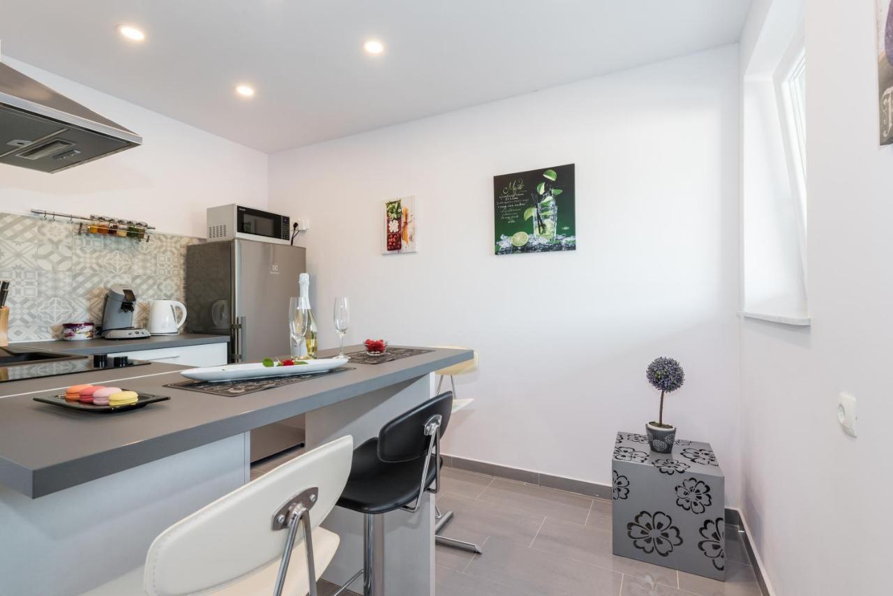 Apartment Mirella Rabac Buitenkant foto