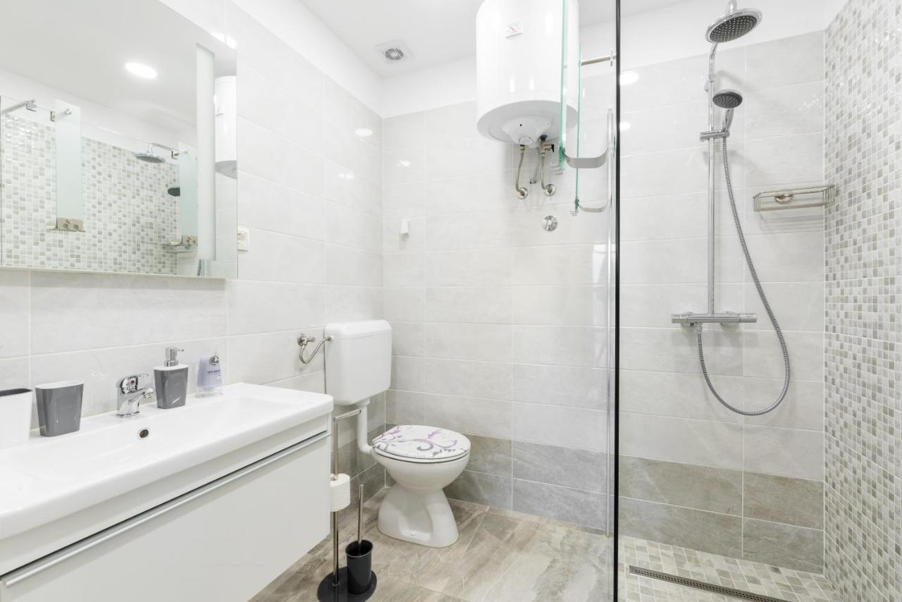 Apartment Mirella Rabac Buitenkant foto